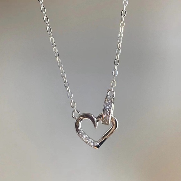 Undefined Jewelry - Sterling Silver Heart Charm Pendant Necklace, 17inch New